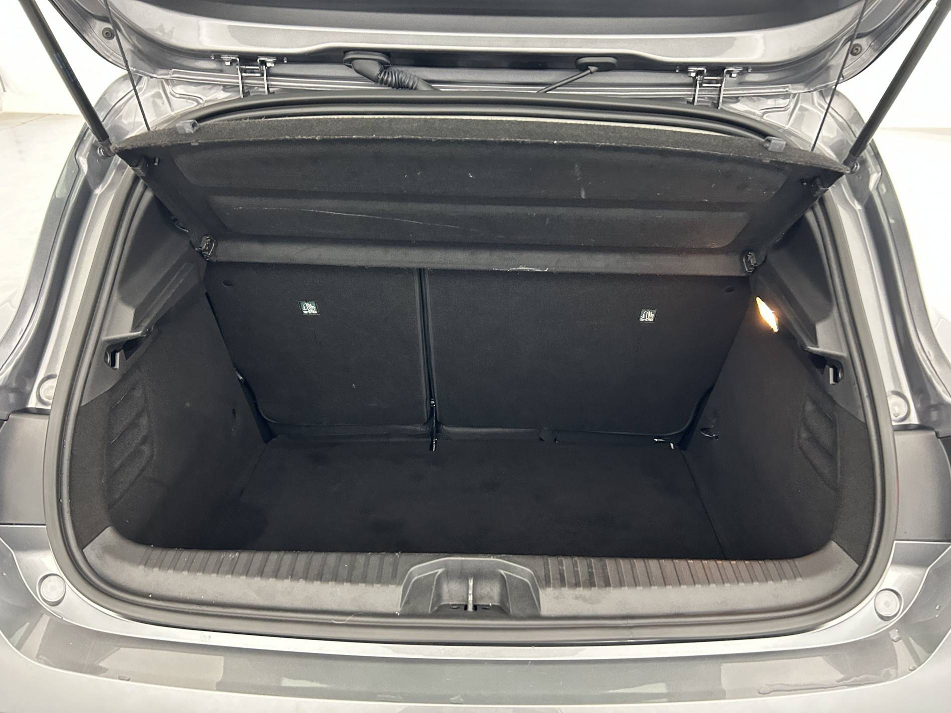 Vente en ligne Renault Clio 5 Clio TCe 90 au prix de 16 599 €