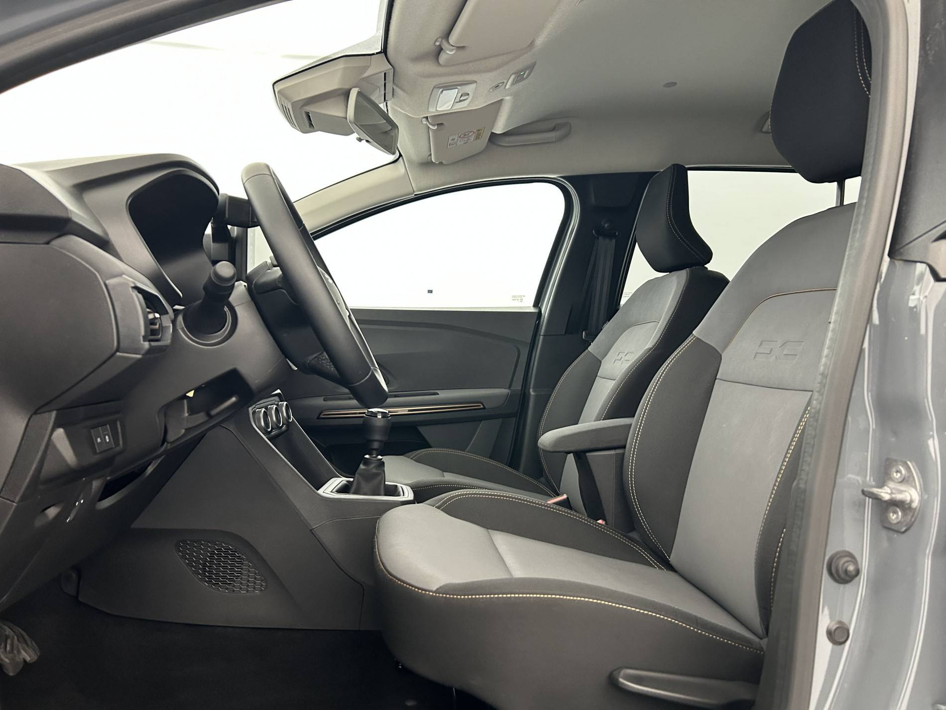 Vente en ligne Dacia Jogger  ECO-G 100 7 places GSR2 au prix de 22 499 €