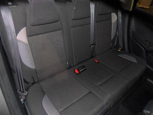 Vente en ligne Peugeot 2008  1.6 BlueHDi 100ch BVM5 au prix de 10 890 €