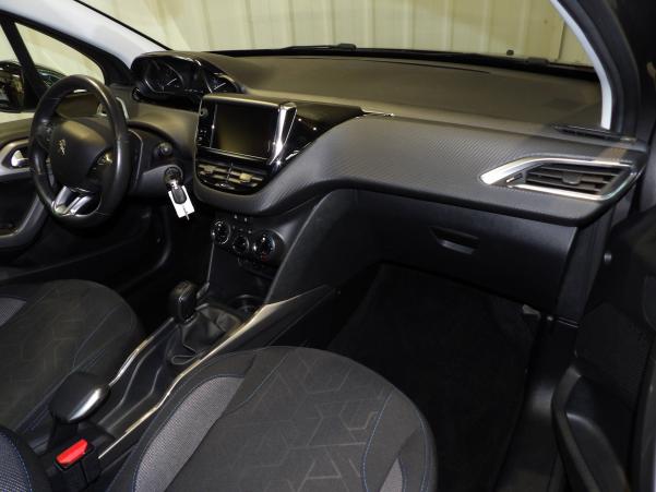 Vente en ligne Peugeot 2008  1.6 BlueHDi 100ch BVM5 au prix de 10 890 €