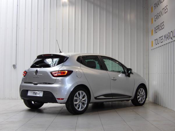 Vente en ligne Renault Clio 4 Clio dCi 90 Energy au prix de 14 499 €