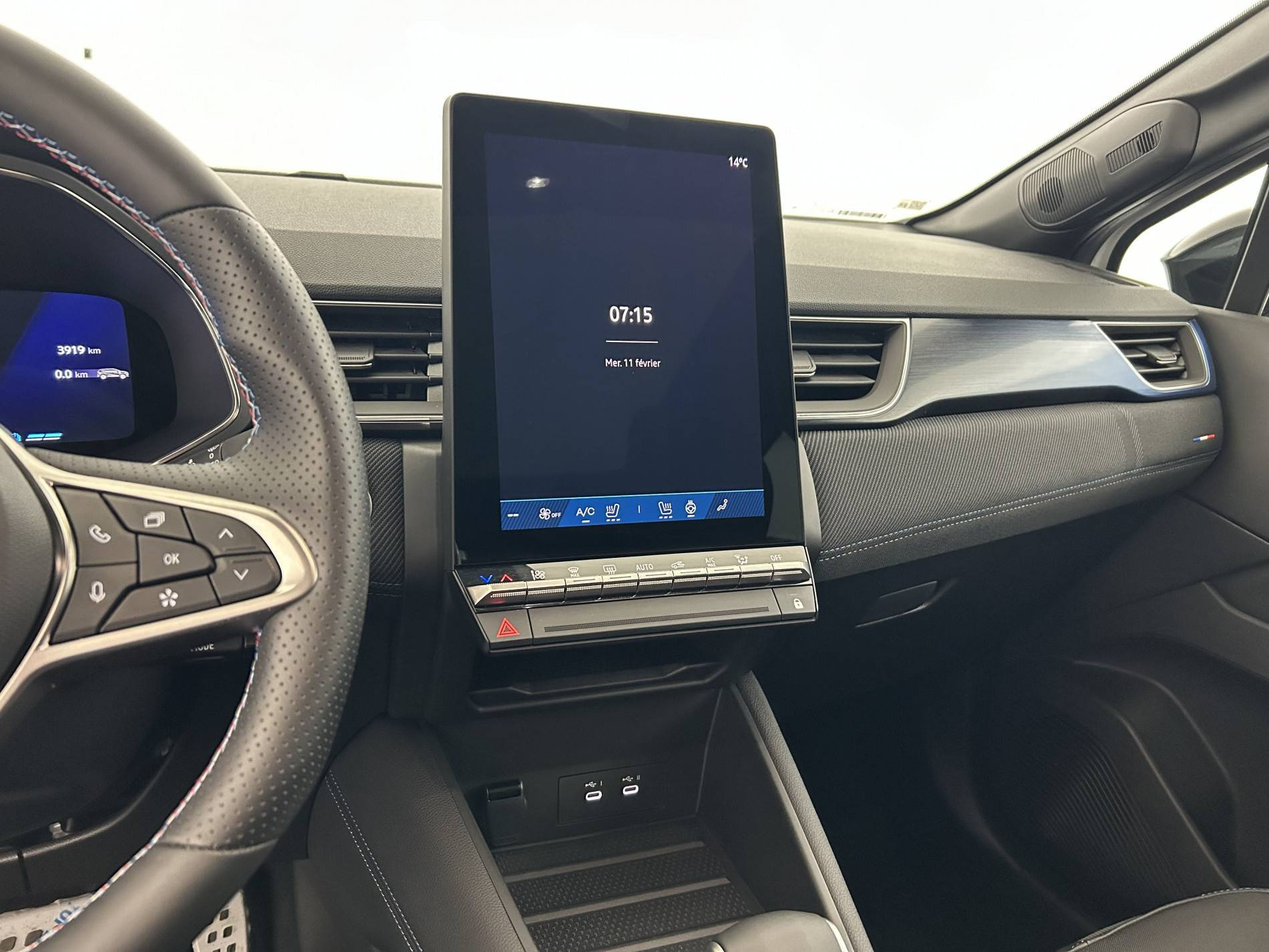 Vente en ligne Renault Symbioz  E-Tech full hybrid 145 au prix de 32 890 €