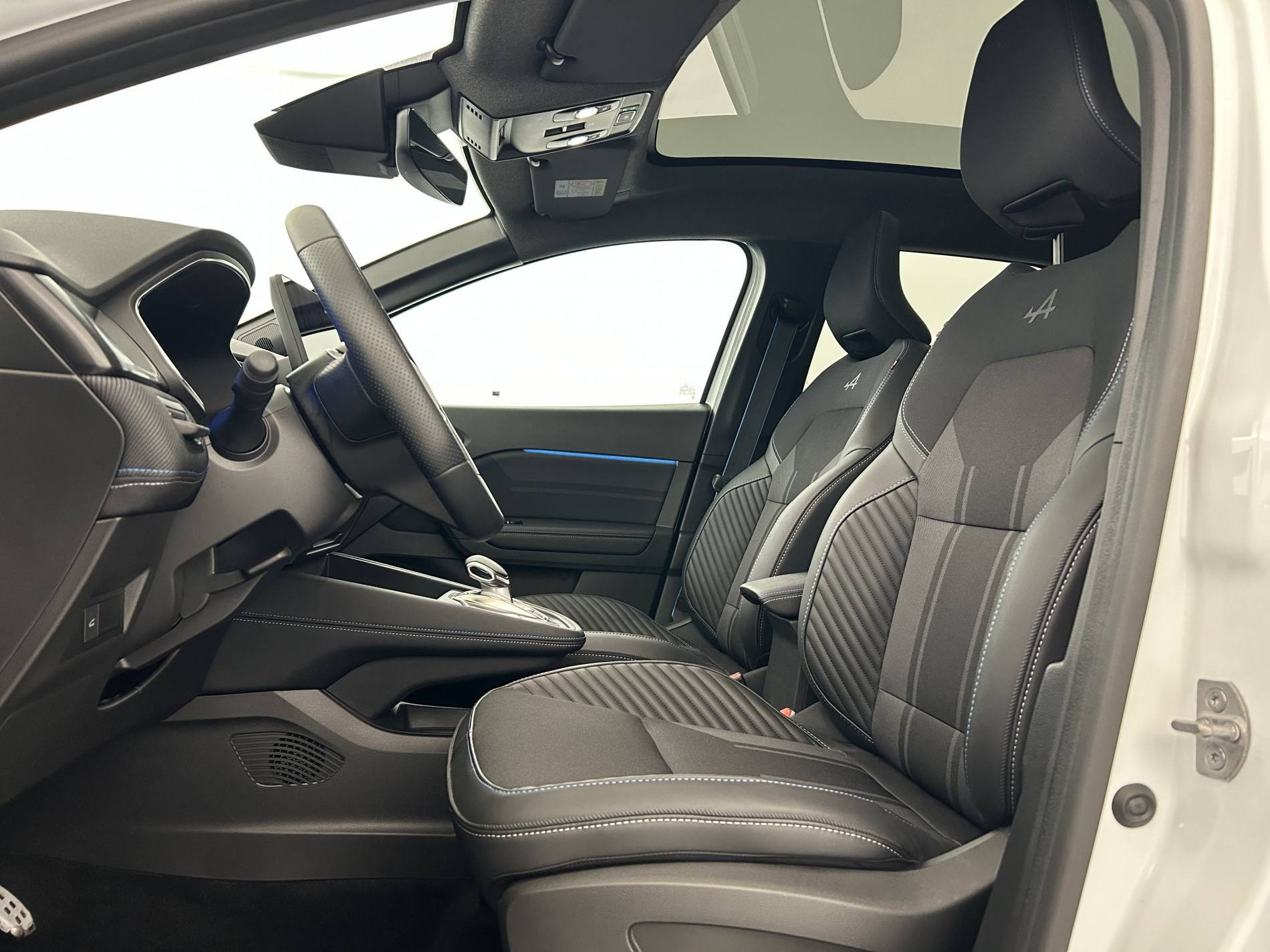 Vente en ligne Renault Symbioz  E-Tech full hybrid 145 au prix de 32 890 €