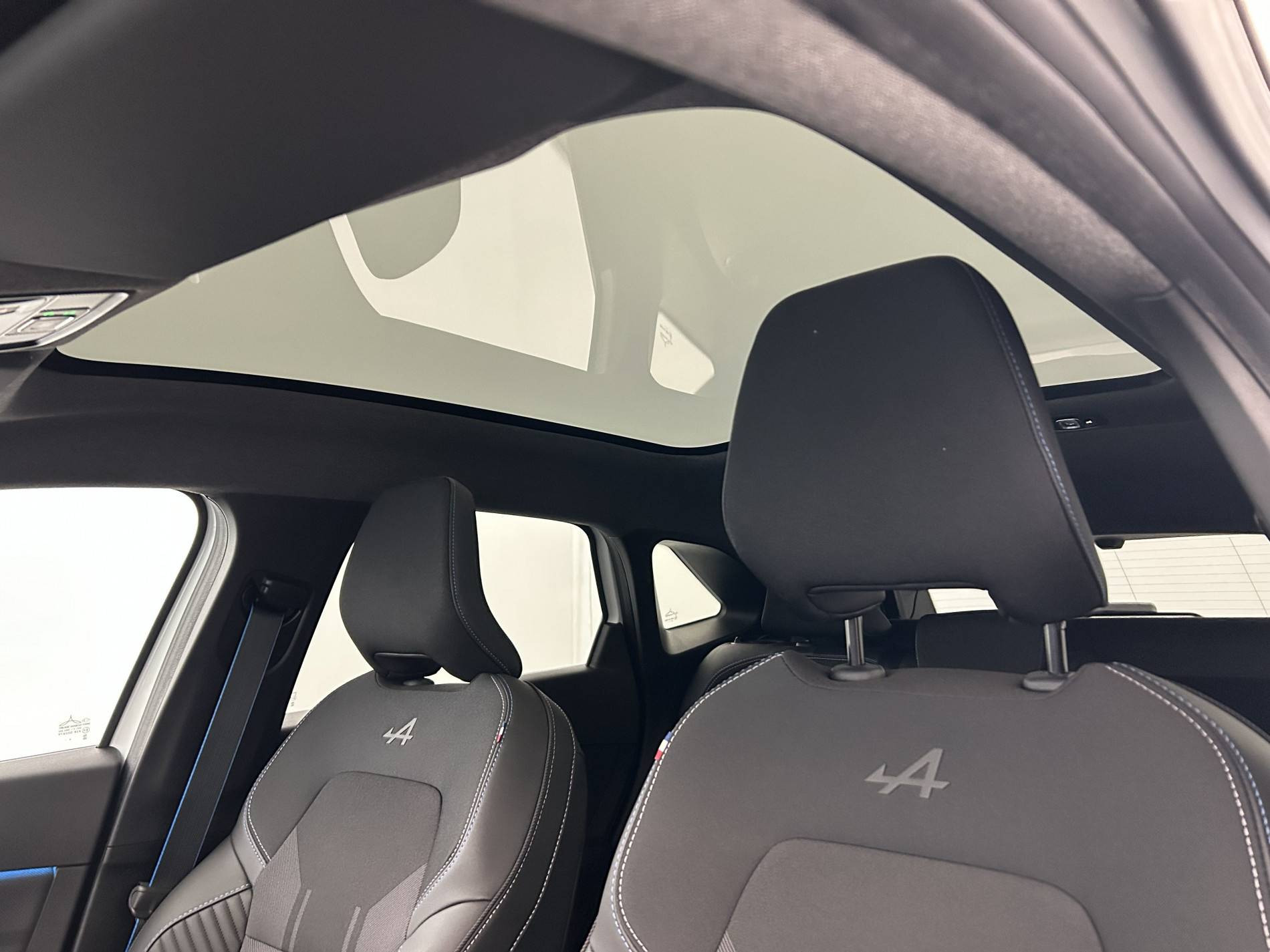 Vente en ligne Renault Symbioz  E-Tech full hybrid 145 au prix de 32 890 €