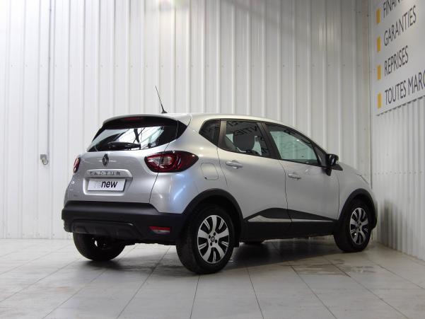 Vente en ligne Renault Captur Captur dCi 90 E6C au prix de 13 890 €