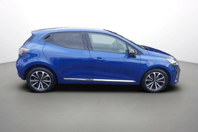 Vente en ligne Renault Clio 5 Clio TCe 90 au prix de 18 299 €