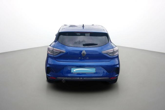 Vente en ligne Renault Clio 5 Clio TCe 90 au prix de 18 299 €
