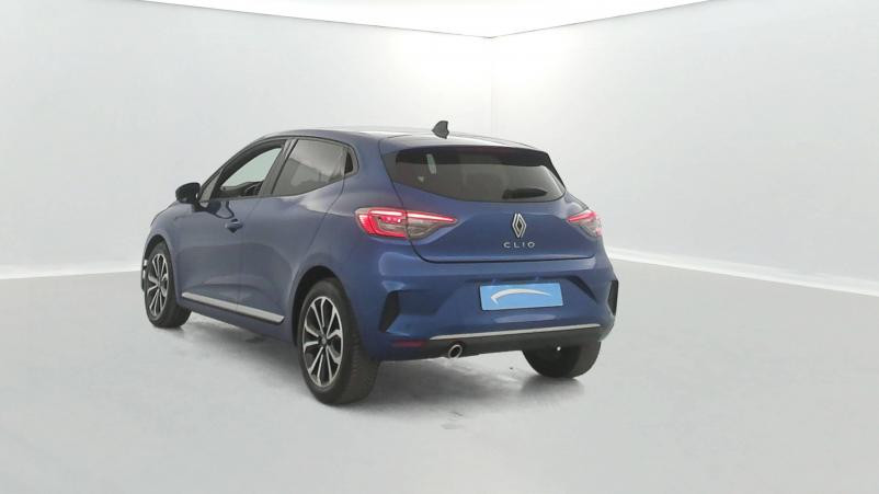 Vente en ligne Renault Clio 5 Clio TCe 90 au prix de 17 990 €