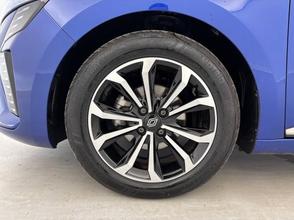 Vente en ligne Renault Clio 5 Clio TCe 90 au prix de 17 990 €