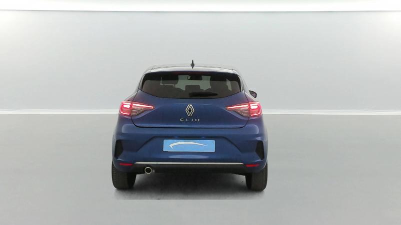 Vente en ligne Renault Clio 5 Clio TCe 90 au prix de 17 990 €