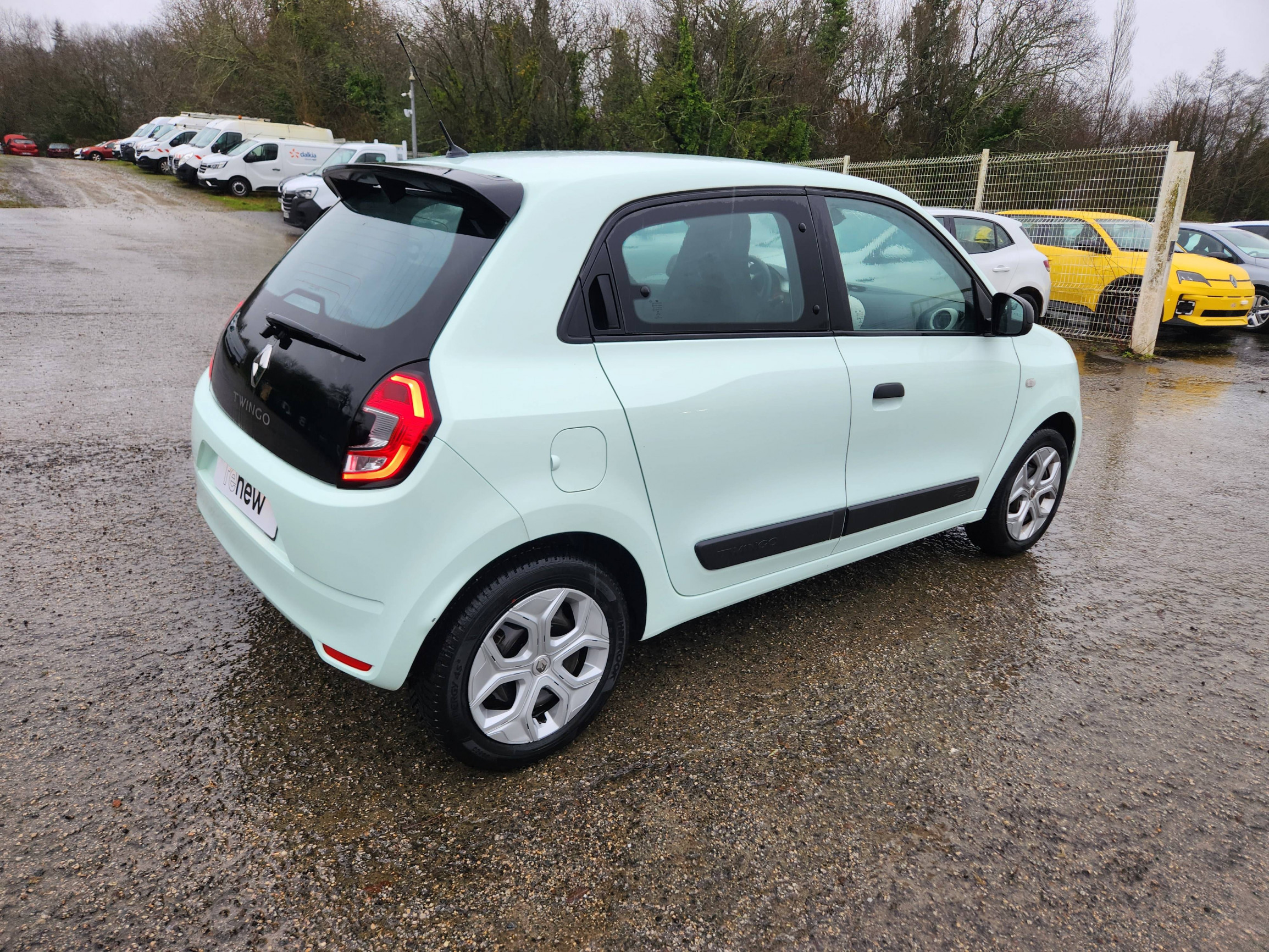 Vente en ligne Renault Twingo 3  SCe 65 - 20 au prix de 10 499 €