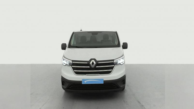 Vente en ligne Renault Trafic 3 Fourgon TRAFIC FGN L2H1 3000 KG BLUE DCI 130 au prix de 26 999 €