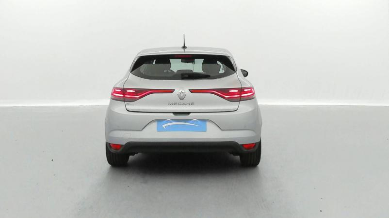 Vente en ligne Renault Megane 4 Mégane IV Berline TCe 140 EDC FAP - 21N au prix de 17 499 €