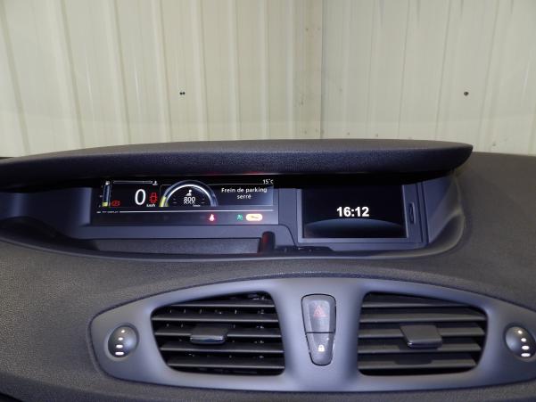 Vente en ligne Renault Scenic 3 Scenic dCi 110 au prix de 9 999 €