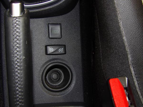 Vente en ligne Renault Captur  dCi 90 au prix de 13 890 €