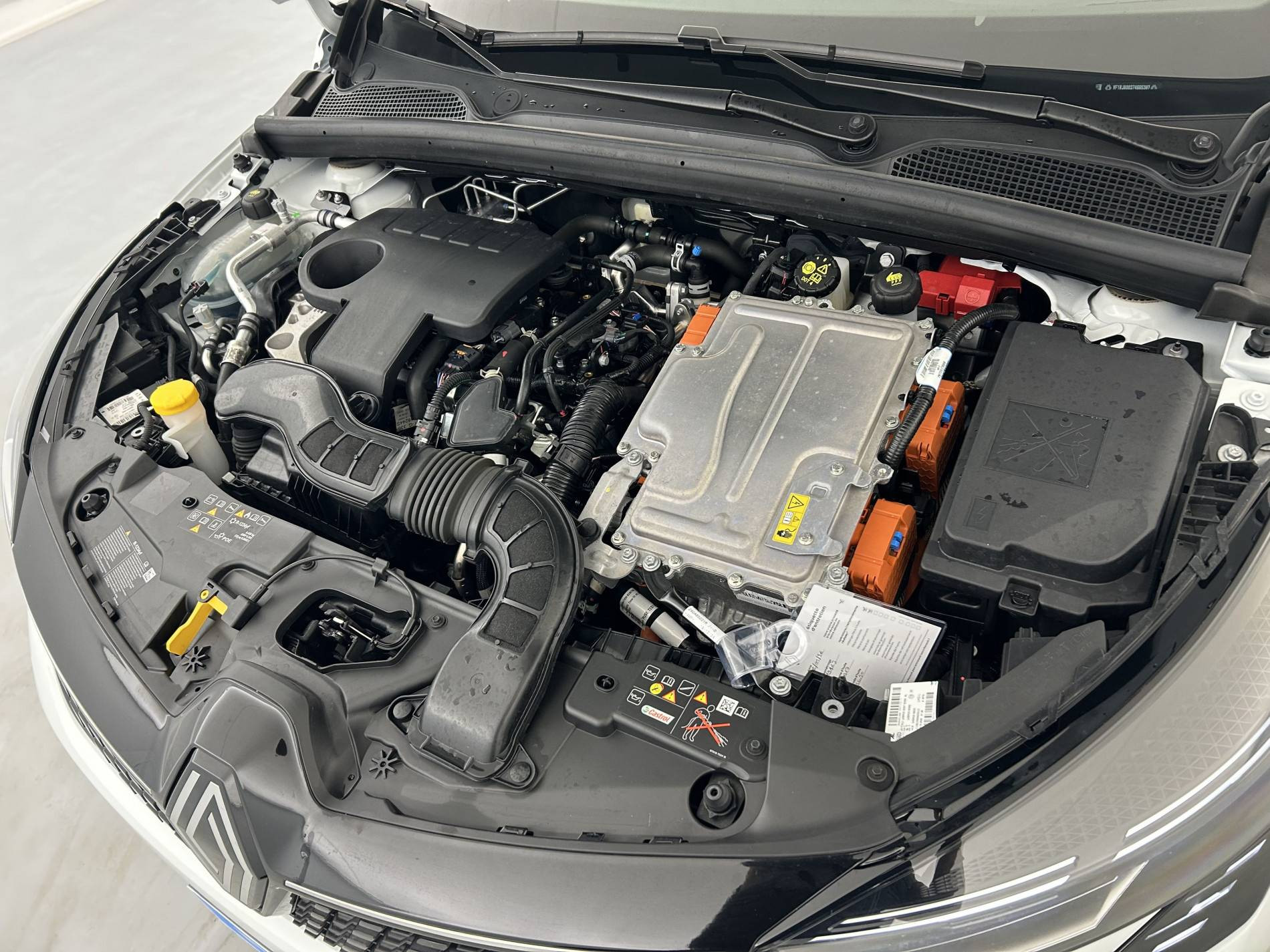 Vente en ligne Renault Clio 5 Clio E-Tech full hybrid 145 ch GSR2 au prix de 20 499 €