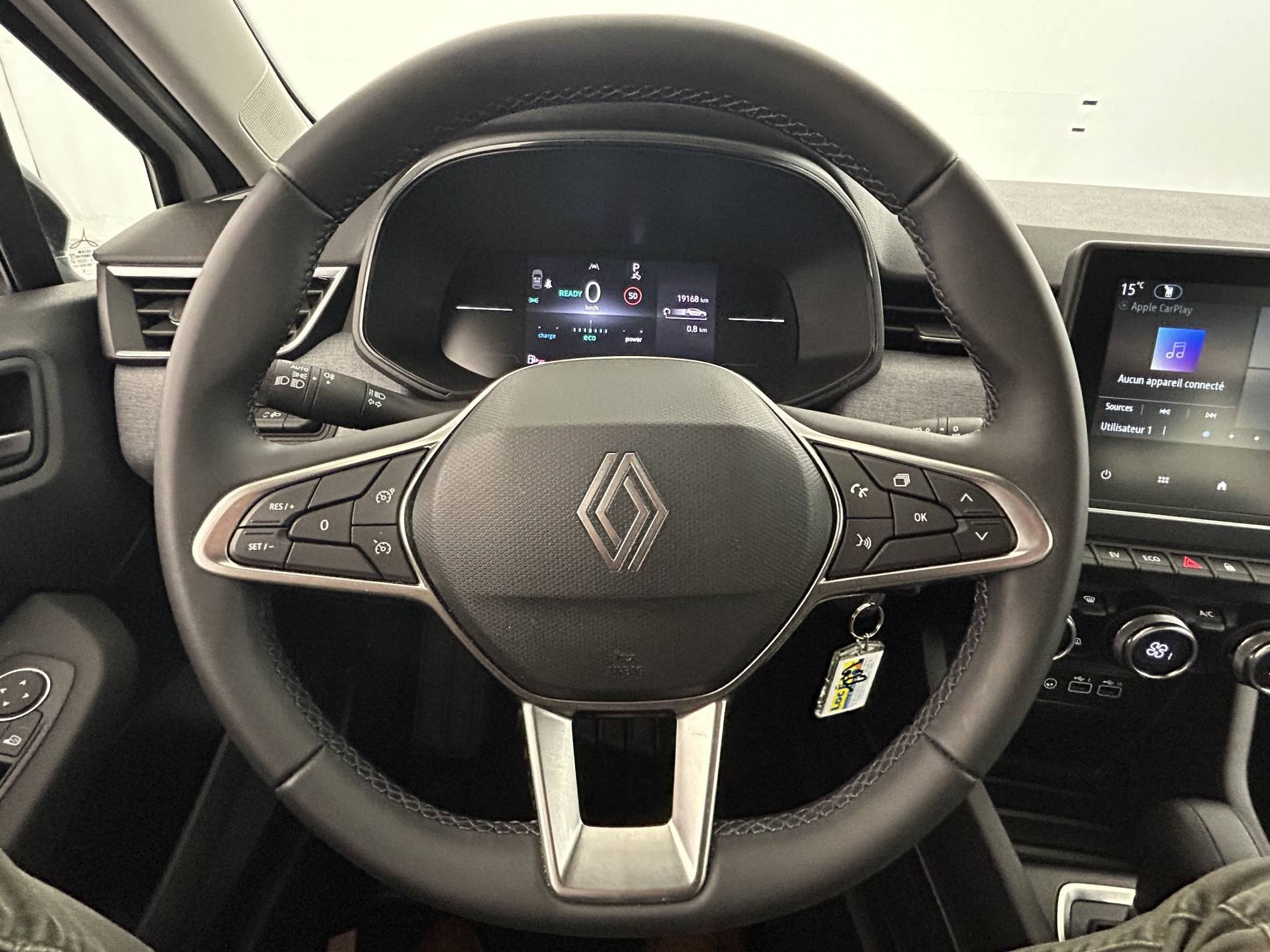 Vente en ligne Renault Clio 5 Clio E-Tech full hybrid 145 ch GSR2 au prix de 20 499 €