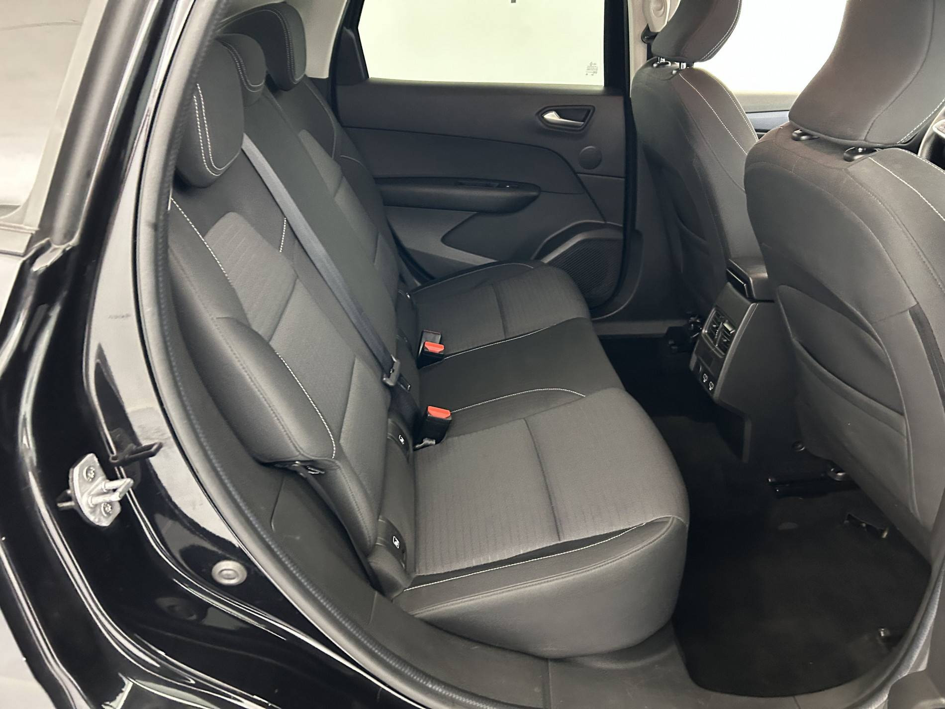 Vente en ligne Renault Arkana  TCe 140 EDC FAP au prix de 18 890 €