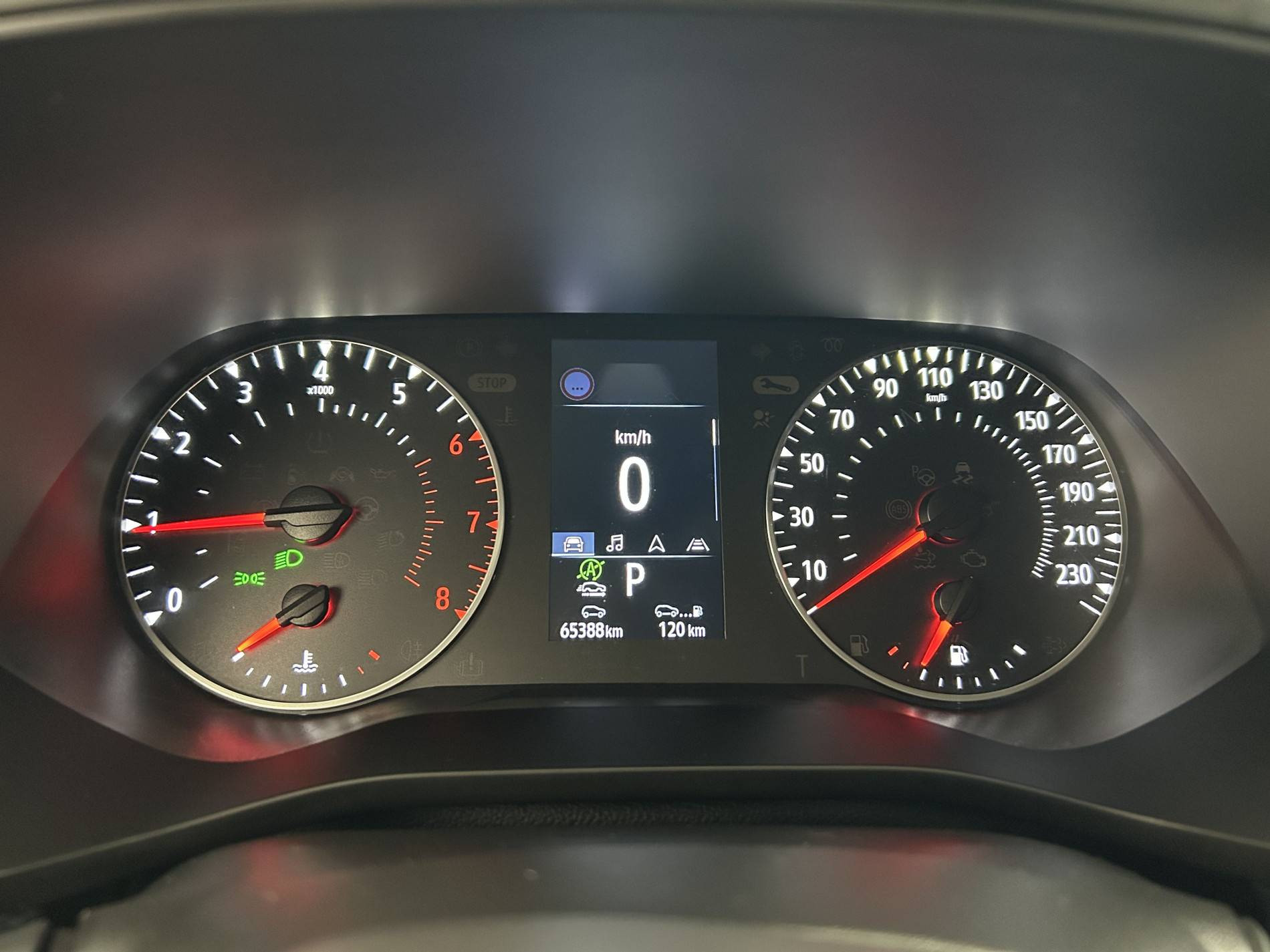 Vente en ligne Renault Arkana  TCe 140 EDC FAP au prix de 18 890 €