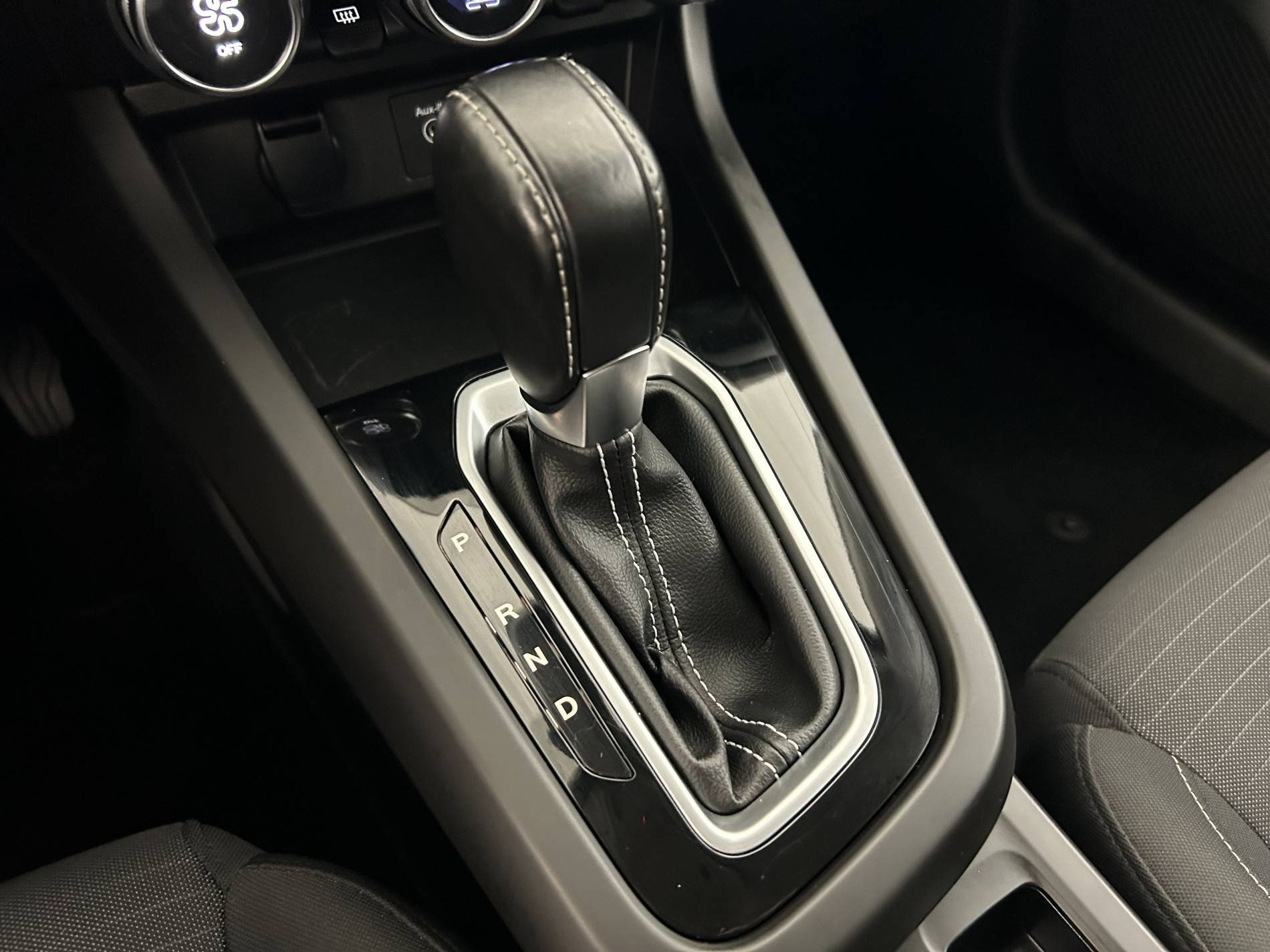 Vente en ligne Renault Arkana  TCe 140 EDC FAP au prix de 18 890 €