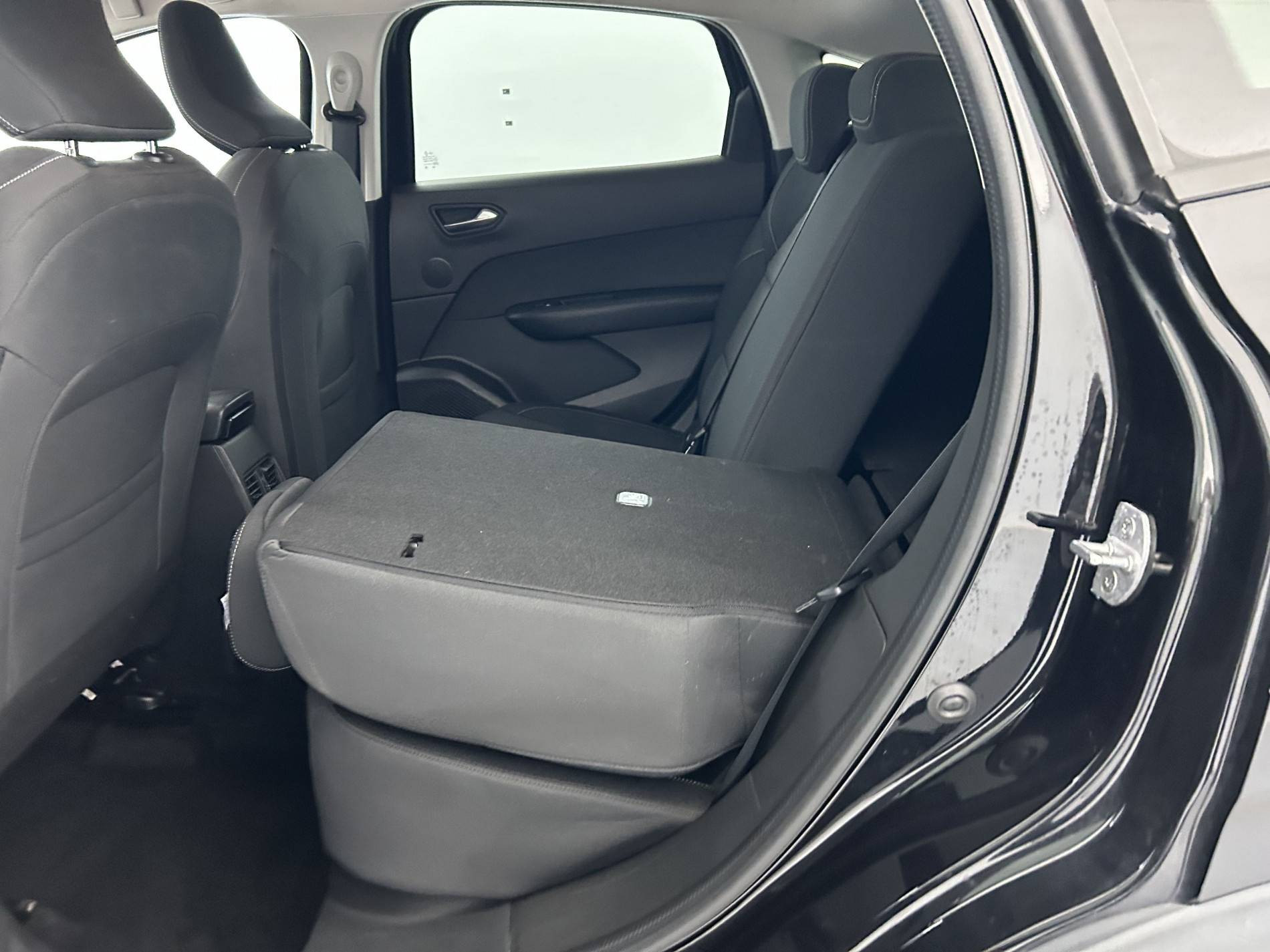 Vente en ligne Renault Arkana  TCe 140 EDC FAP au prix de 18 890 €