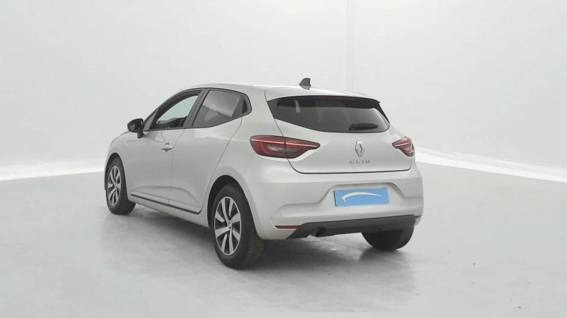 Vente en ligne Renault Clio 5 Clio Blue dCi 100 au prix de 16 499 €