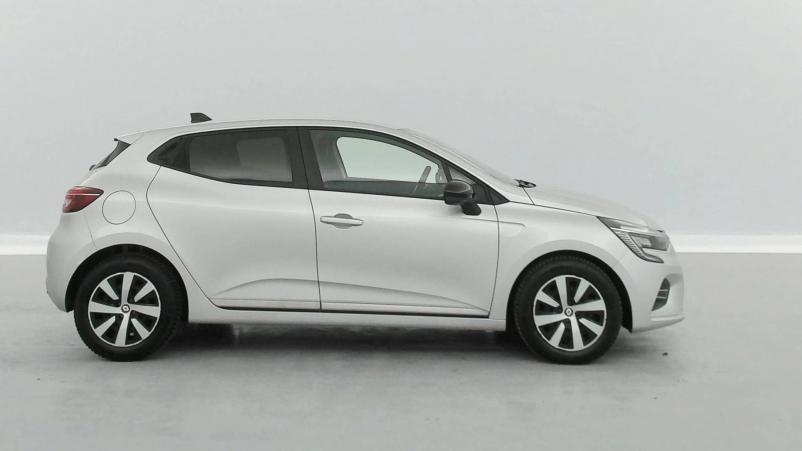 Vente en ligne Renault Clio 5 Clio Blue dCi 100 au prix de 16 499 €