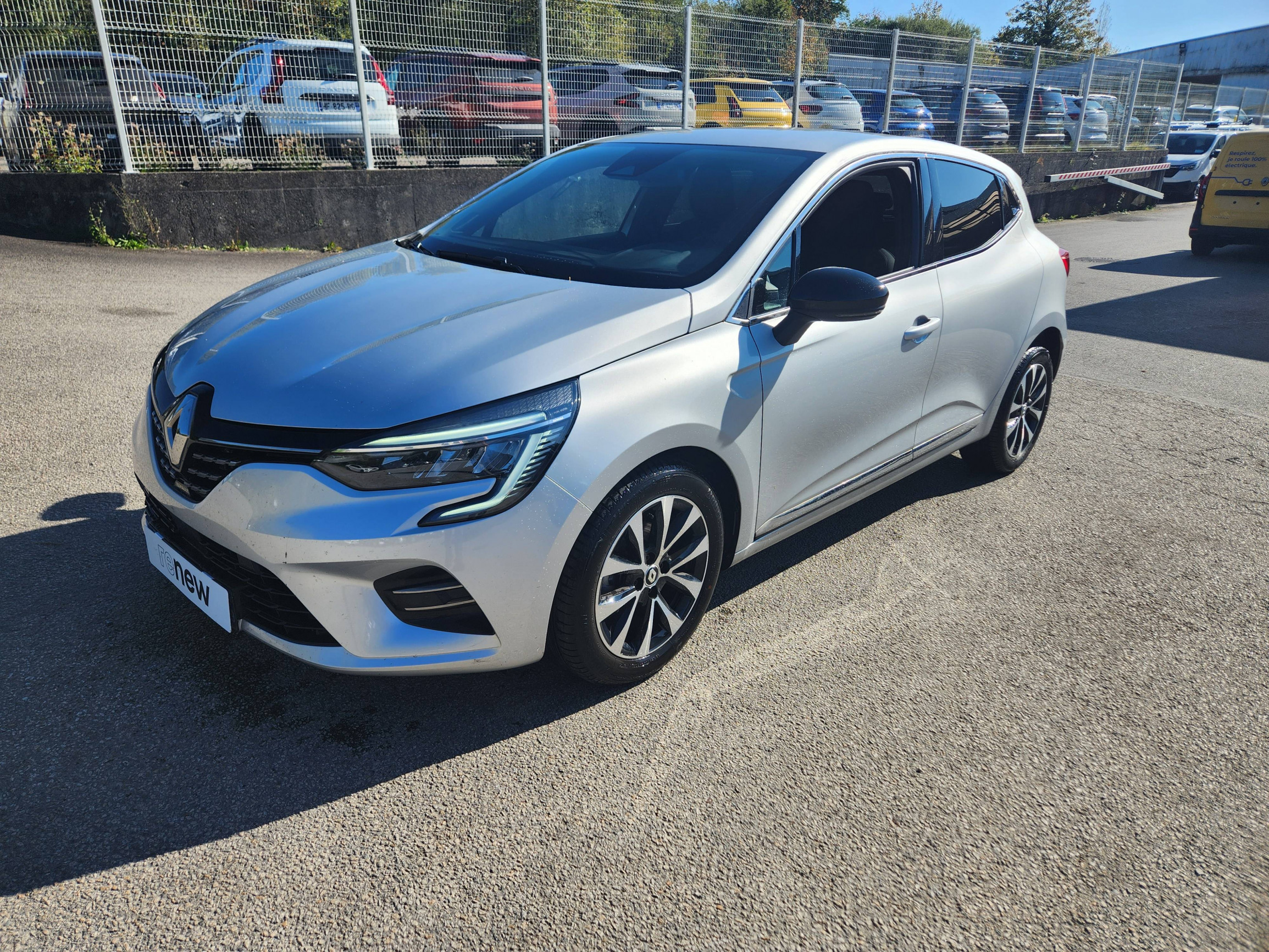 Renault Clio 5 Clio TCe 90 occasion de 2023 en vente à Morlaix