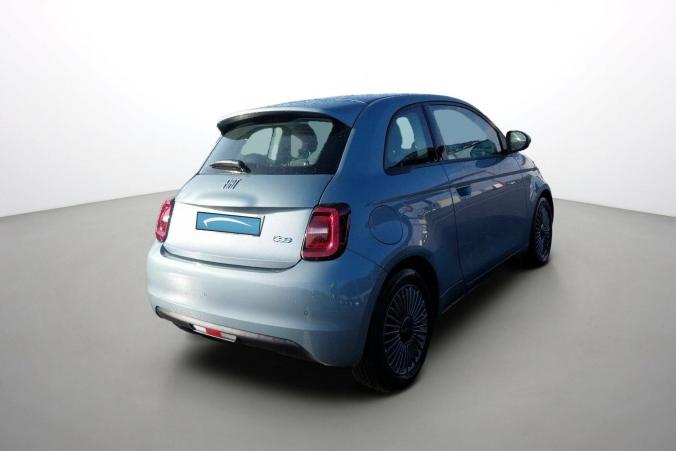 Vente en ligne Fiat 500 électrique 500 e 118 ch au prix de 15 699 €