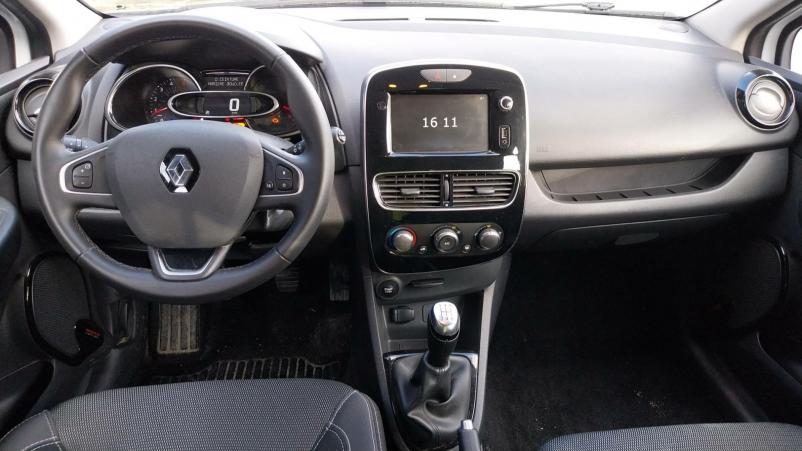 Vente en ligne Renault Clio 4 Clio dCi 75 E6C au prix de 12 499 €