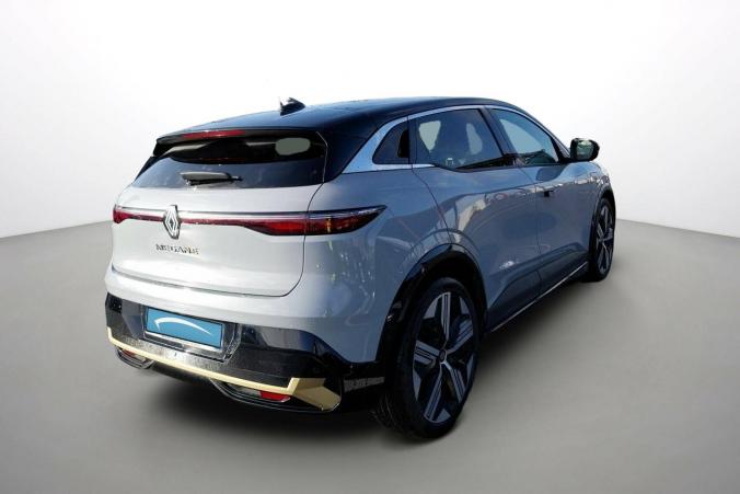 Vente en ligne Renault Megane E-Tech  EV60 220 ch super charge au prix de 27 499 €