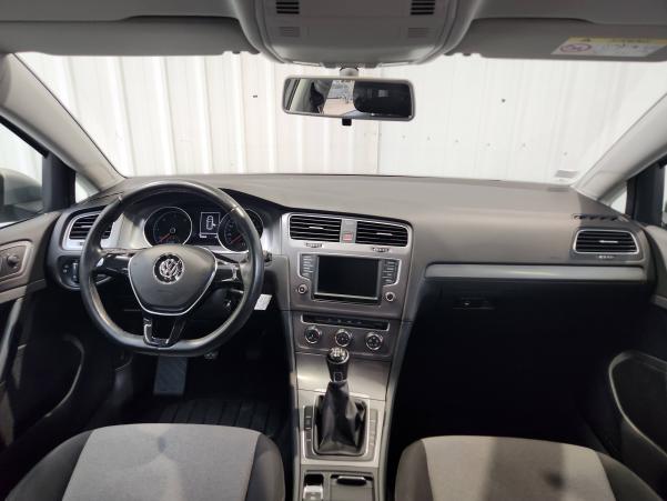 Vente en ligne Volkswagen Golf  1.6 TDI 110 BlueMotion Technology FAP au prix de 12 490 €