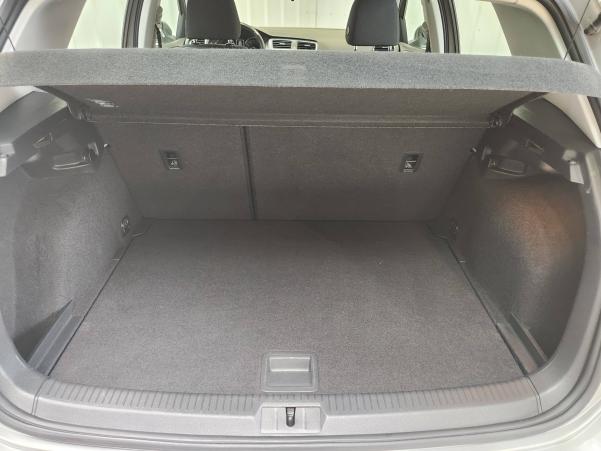 Vente en ligne Volkswagen Golf  1.6 TDI 110 BlueMotion Technology FAP au prix de 12 490 €