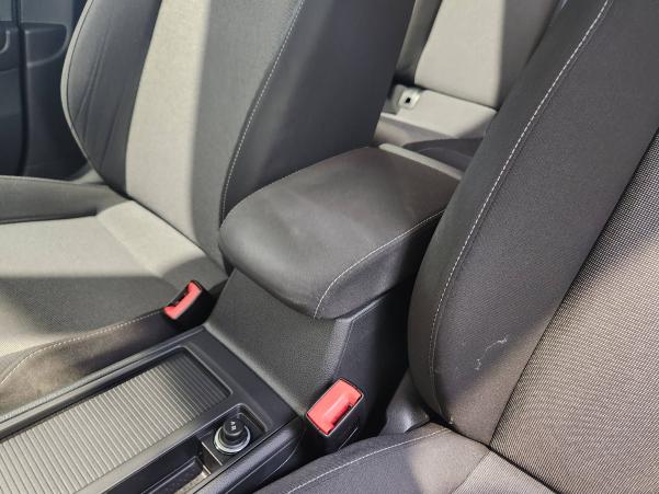 Vente en ligne Volkswagen Golf  1.6 TDI 110 BlueMotion Technology FAP au prix de 12 490 €