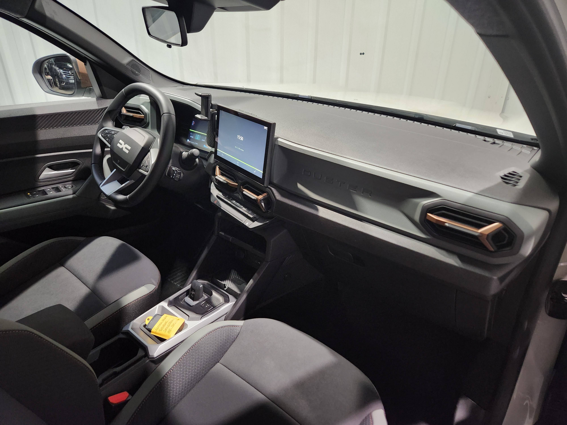 Vente en ligne Dacia Duster  Hybrid 140 au prix de 30 390 €