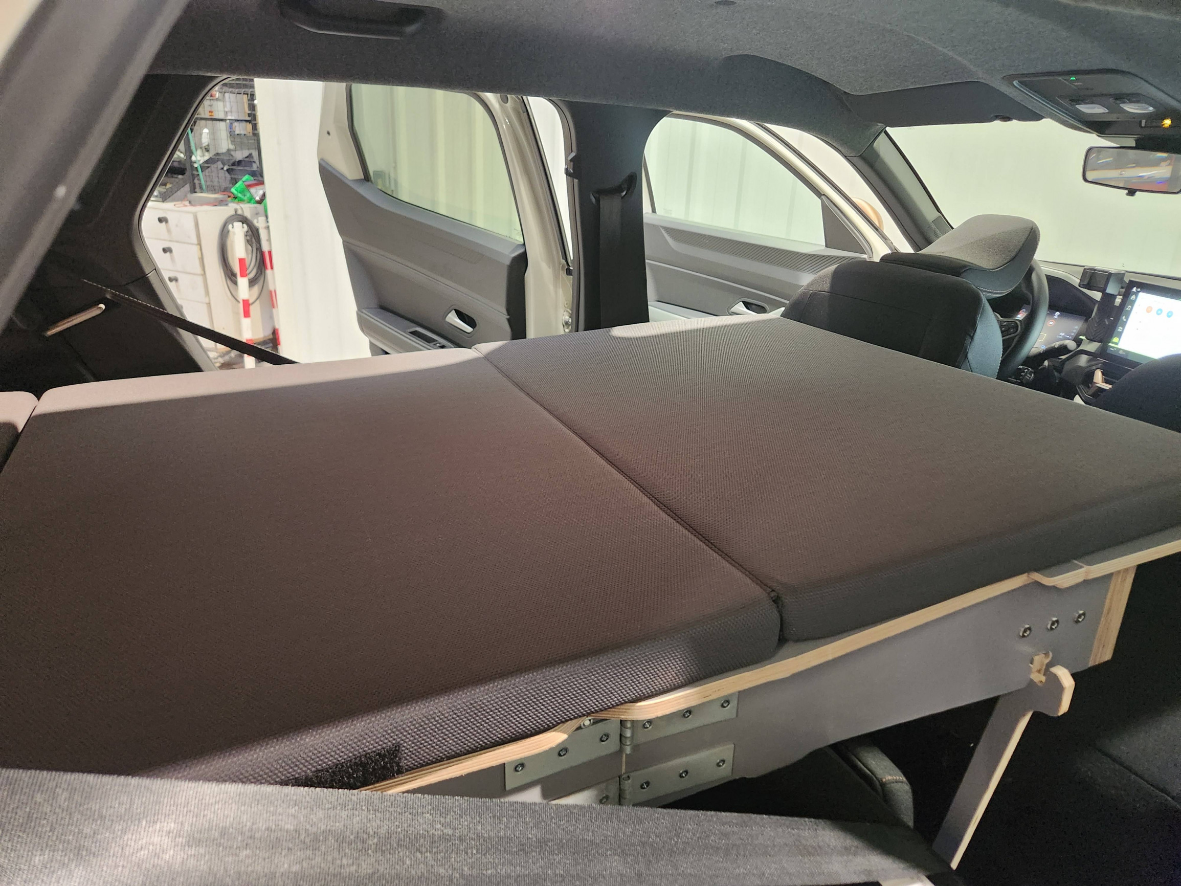 Vente en ligne Dacia Duster  Hybrid 140 au prix de 30 390 €