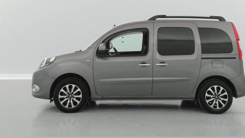 Vente en ligne Renault Kangoo  Blue dCi 95 au prix de 19 490 €