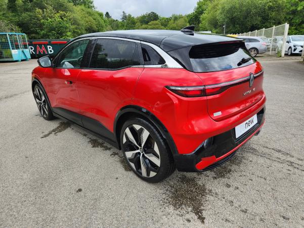 Vente en ligne Renault Megane E-Tech  EV60 220 ch super charge au prix de 23 999 €