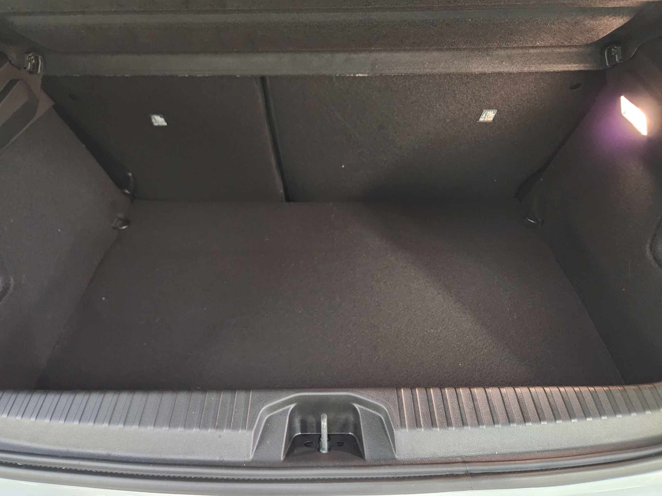 Vente en ligne Renault Clio 5 Clio E-Tech full hybrid 145 ch GSR2 au prix de 22 450 €