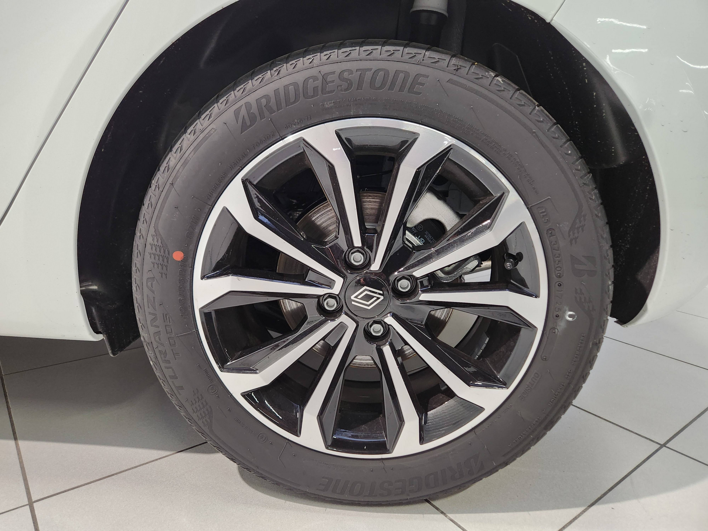 Vente en ligne Renault Clio 5 Clio E-Tech full hybrid 145 ch GSR2 au prix de 22 450 €