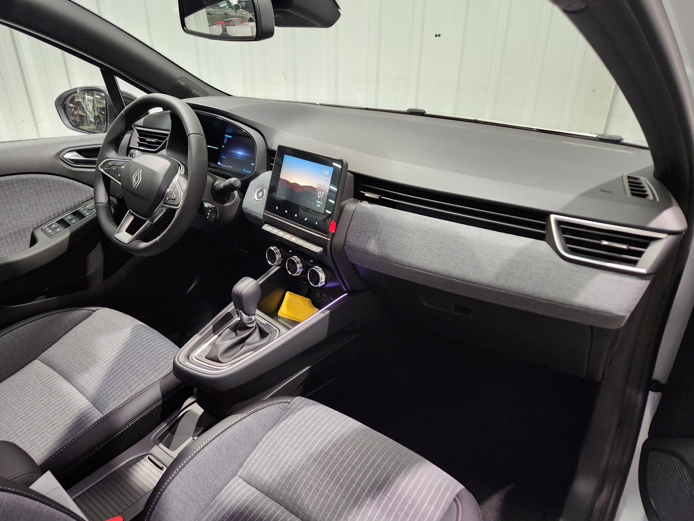 Vente en ligne Renault Clio 5 Clio E-Tech full hybrid 145 ch GSR2 au prix de 22 450 €