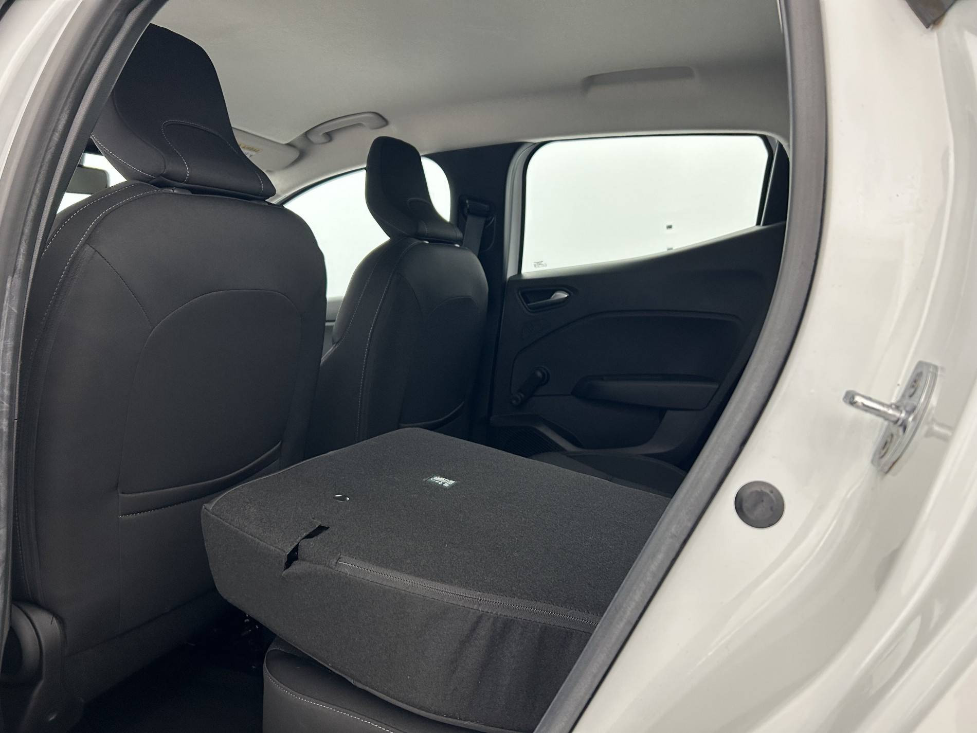 Vente en ligne Renault Clio 5 Clio Blue dCi 100 - 21N au prix de 15 390 €