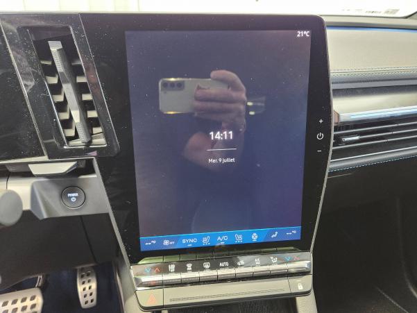 Vente en ligne Renault Scenic E-Tech  220 ch grande autonomie au prix de 44 990 €