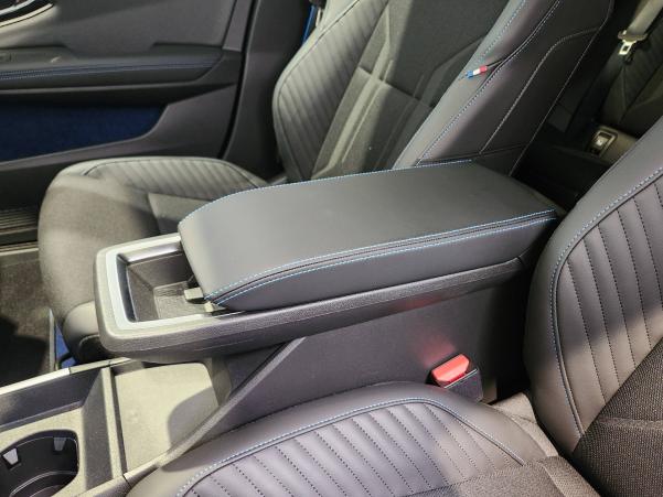 Vente en ligne Renault Scenic E-Tech  220 ch grande autonomie au prix de 44 990 €