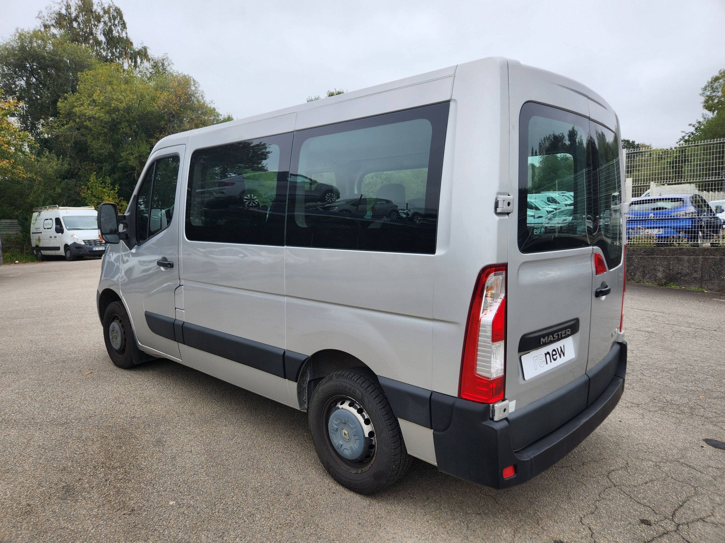 Vente en ligne Renault Master 3 Combi Master Combi L1H1 dCi 145 Energy au prix de 23 490 €