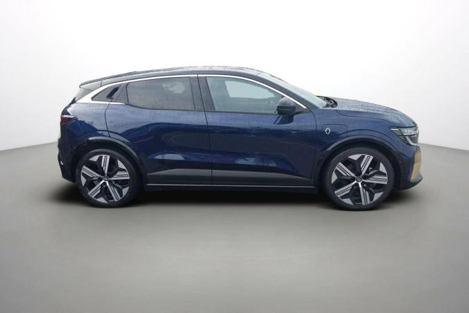 Vente en ligne Renault Megane E-Tech  EV60 220 ch super charge au prix de 24 499 €