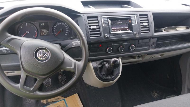 Vente en ligne Volkswagen Transporter TRANSPORTER FGN TOLE L1H1 2.0 TDI 102 au prix de 22 499 €