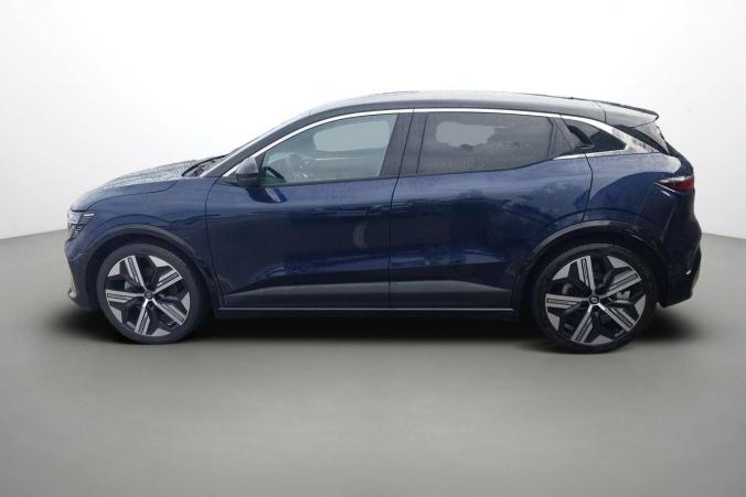 Vente en ligne Renault Megane E-Tech  EV60 220 ch super charge au prix de 24 499 €