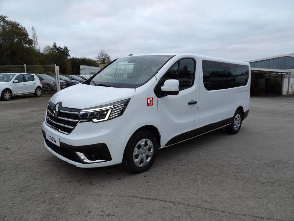 Vente en ligne Renault Trafic 3 Combi  L2 dCi 145 Energy S&S au prix de 35 990 €