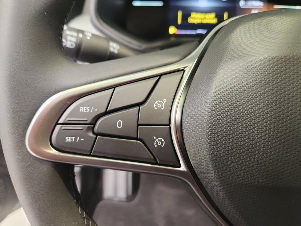 Vente en ligne Renault Clio 5 Clio E-Tech full hybrid 145 ch GSR2 au prix de 20 990 €